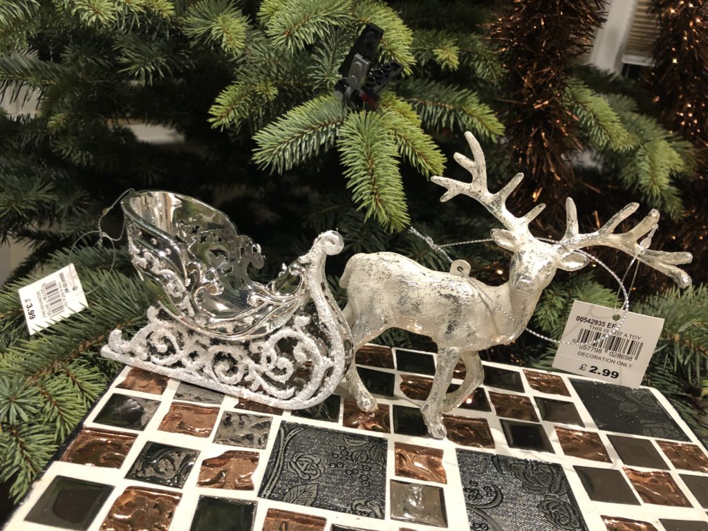 Christmas Decorations - Santa's sleigh and reindeer