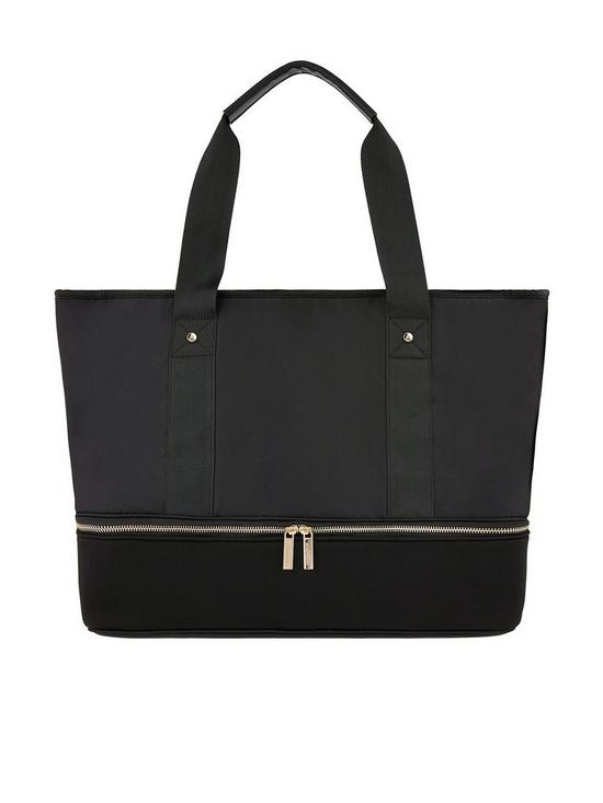 Vegan weekend bag gift idea for Mother's Day for vegan mums
