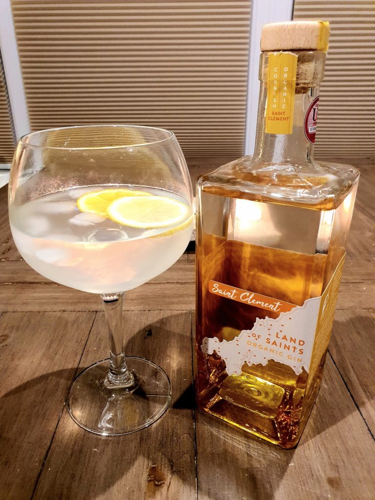st clements bottle and glass of gin