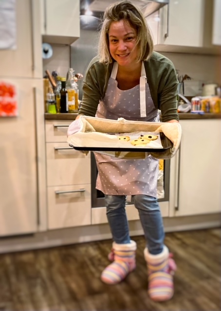 Mum in her apron with gingerbread mice