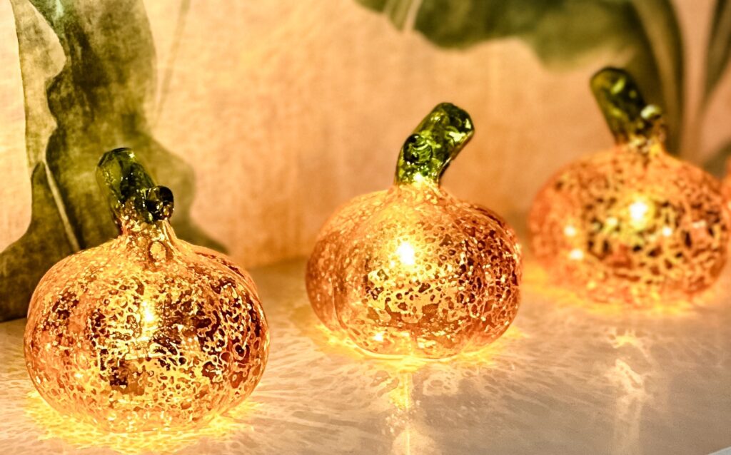 Light up pumpkins from Lights4fun